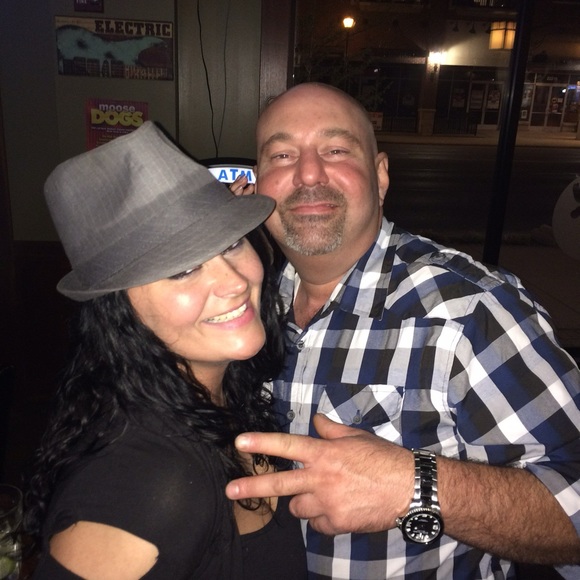 Welcome to Kikiscloset1111💜 Meet your Posher, Carol - Picture 2 of 15